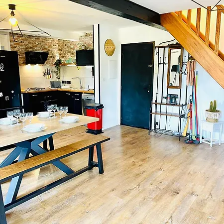 Appartement Spacieux Et Lumineux Ideal Couple Ou Petite Famille * كان