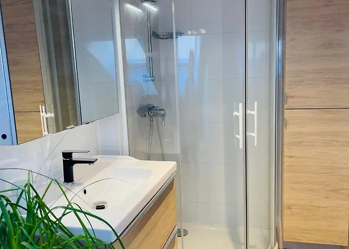 Appartement Spacieux Et Lumineux Ideal Couple Ou Petite Famille Caen